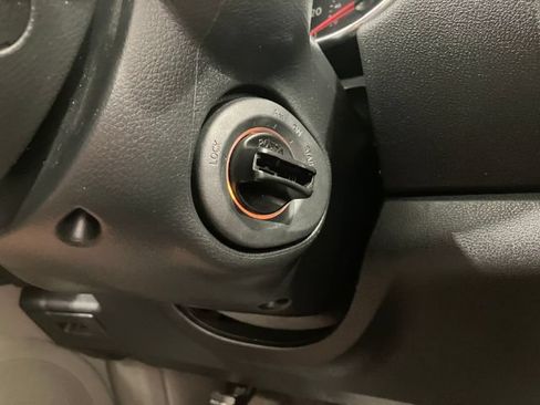 Used 2013 Nissan Rogue SV w/ Premium Pkg AWD/4WD image 20