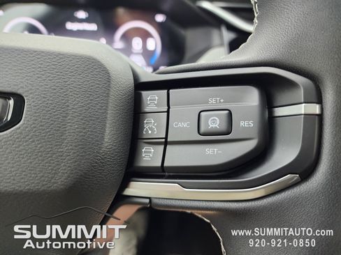 New 2026 Jeep Cherokee Limited AWD/4WD image 17