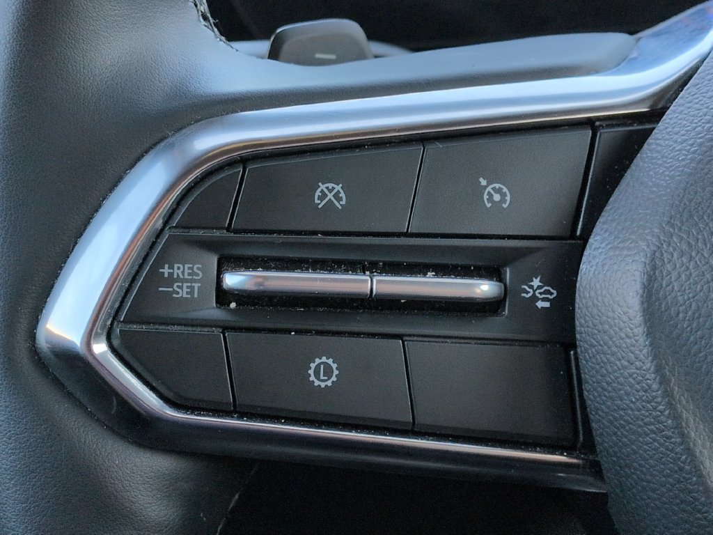 Used 2026 Chevrolet Equinox LT AWD/4WD image 17
