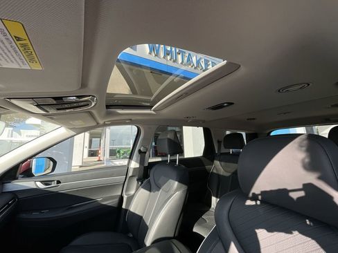 Used 2024 Hyundai Palisade SEL w/ Premium Package FWD image 19