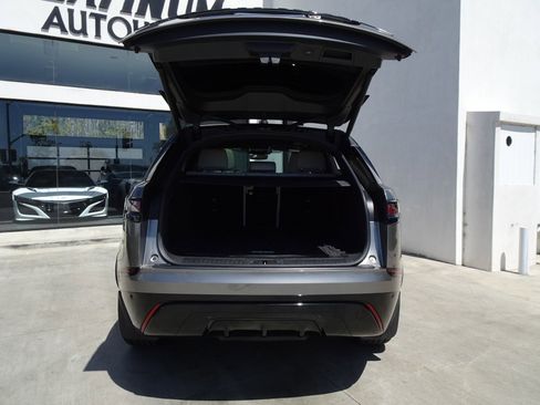 Used 2021 Land Rover Range Rover Velar R-Dynamic S image 6