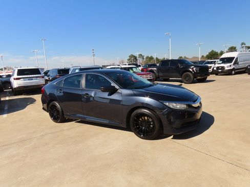 Used 2018 Honda Civic LX image 7