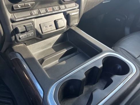 Used 2022 Chevrolet Silverado 1500 LT Trail Boss w/ Convenience Package II AWD/4WD image 27