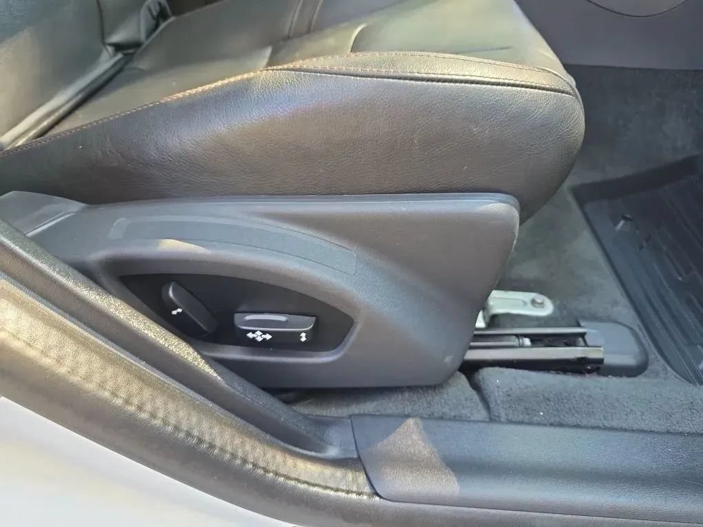 Used 2016 Volvo V60 T5 Cross Country w/ Protection Package AWD/4WD image 48