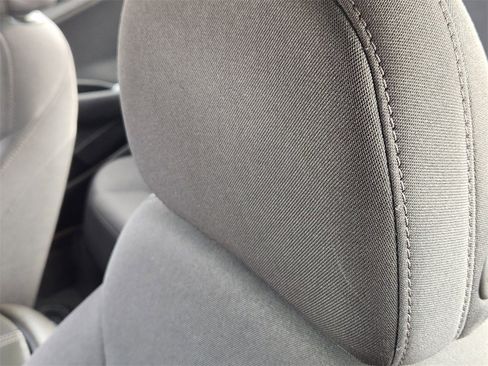 Used 2024 Chevrolet Malibu LT image 17