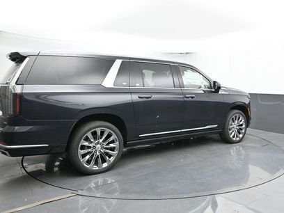 New 2026 Cadillac Escalade ESV Luxury w/ LPO, Radiant Package