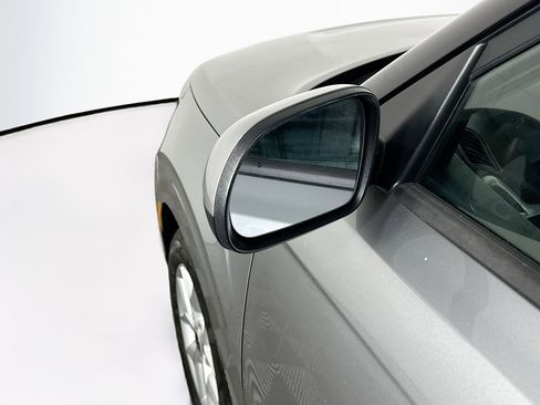 Used 2025 Kia Soul LX w/ LX Technology Package image 16