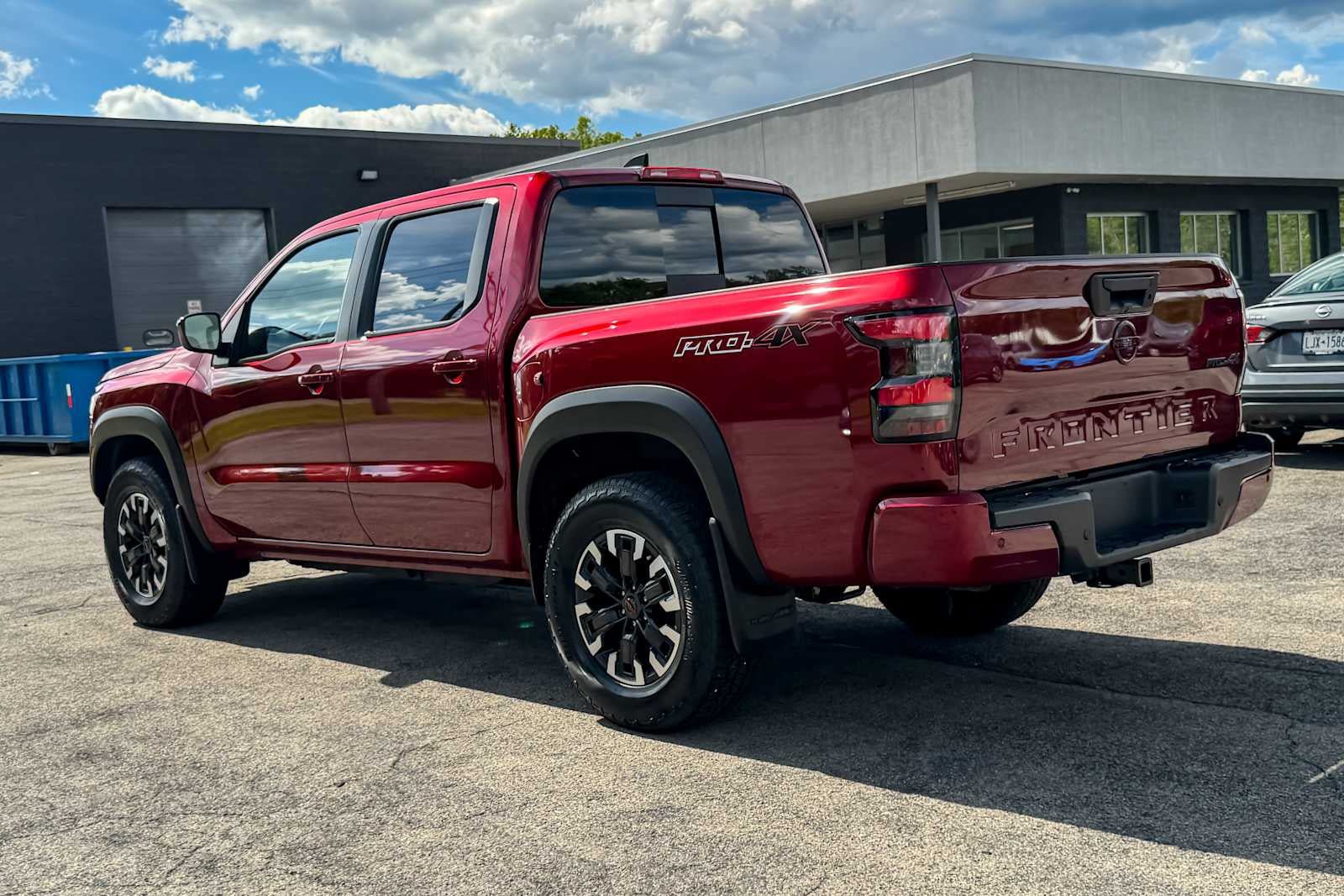 Certified 2023 Nissan Frontier PRO-4X w/ Technology Package AWD/4WD image 5