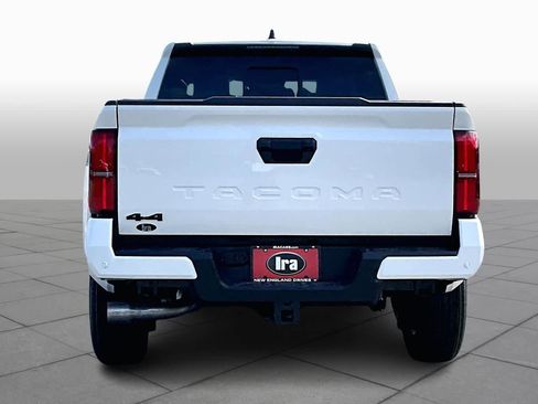 New 2025 Toyota Tacoma SR5 image 4