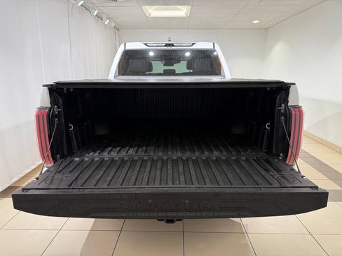 Used 2024 Toyota Tundra Limited AWD/4WD image 11