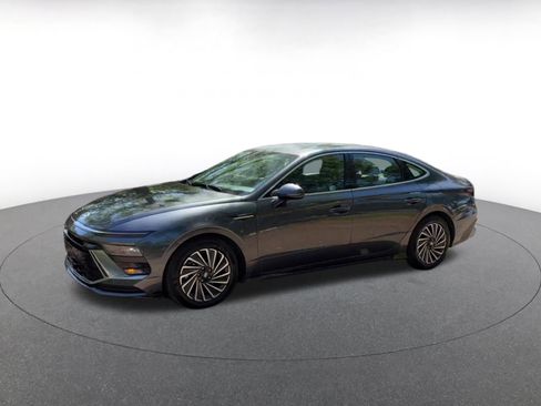 Used 2025 Hyundai Sonata SEL FWD image 8