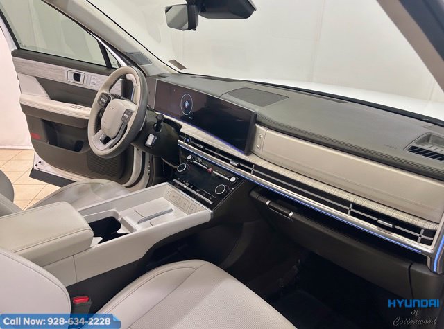 Used 2025 Hyundai Santa Fe Calligraphy AWD/4WD image 31