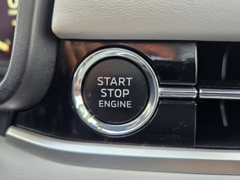 Used 2025 Mitsubishi Outlander SEL FWD image 37