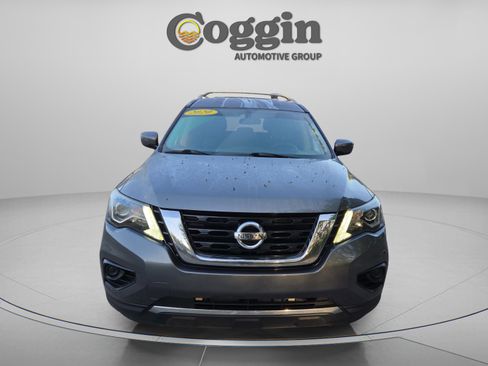Used 2020 Nissan Pathfinder S image 8