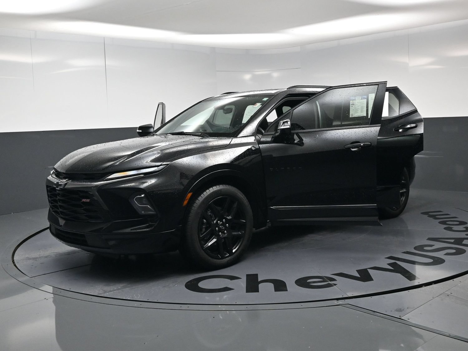 Used 2025 Chevrolet Blazer RS w/ Driver Confidence II Package FWD image 23