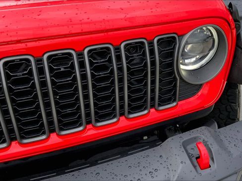 Used 2026 Jeep Wrangler Unlimited Rubicon AWD/4WD image 28