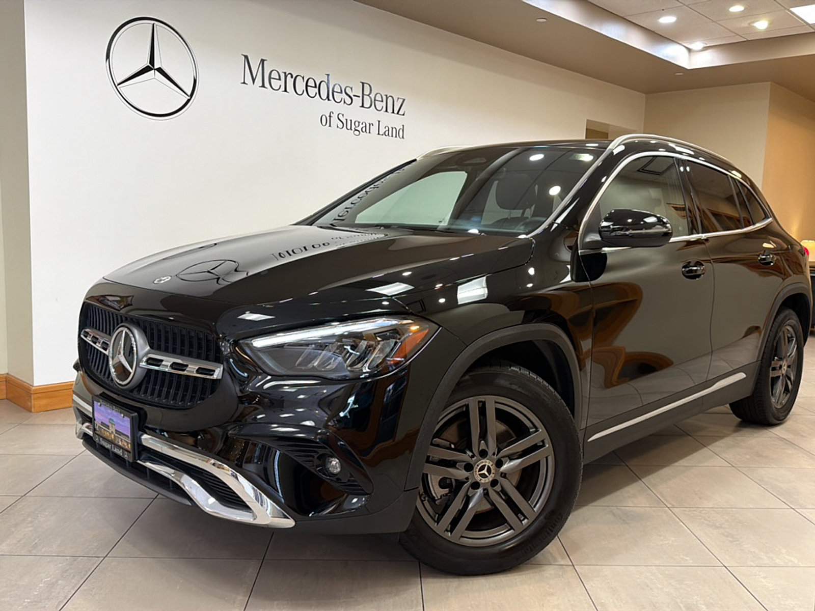 Certified 2026 Mercedes-Benz GLA 250 image 1