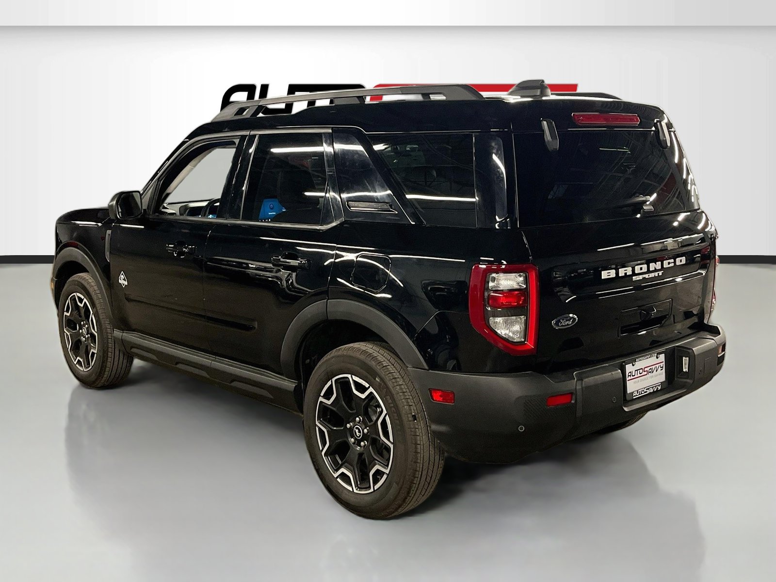 Used 2025 Ford Bronco Sport Outer Banks AWD/4WD image 5
