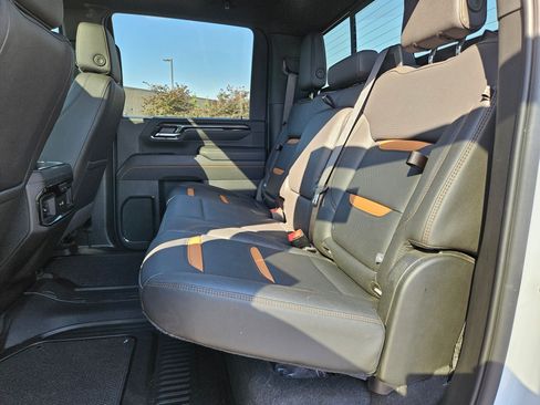 Used 2026 GMC Sierra 2500 AT4 AWD/4WD image 28