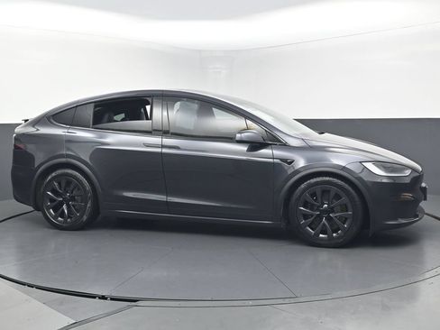 Used 2024 Tesla Model X AWD/4WD image 5
