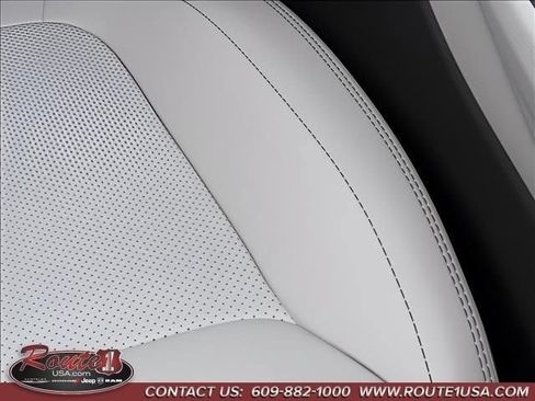 New 2026 Jeep Cherokee Limited AWD/4WD image 21