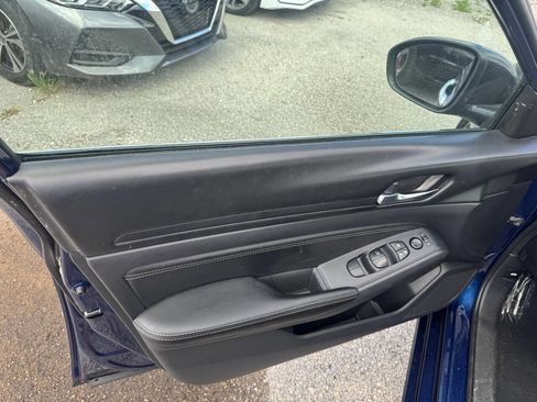 Used 2020 Nissan Altima 2.5 S FWD image 9