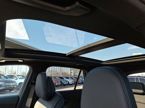 New 2026 Mercedes-Benz GLC 300 4MATIC image 13