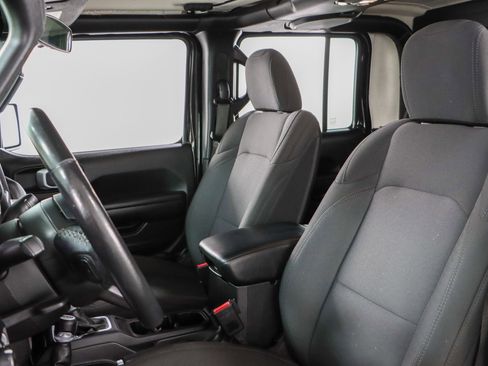 Used 2021 Jeep Gladiator Sport image 23