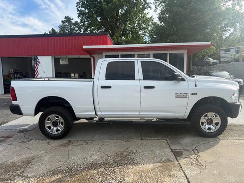 Used 2018 RAM 2500 Tradesman AWD/4WD image 10