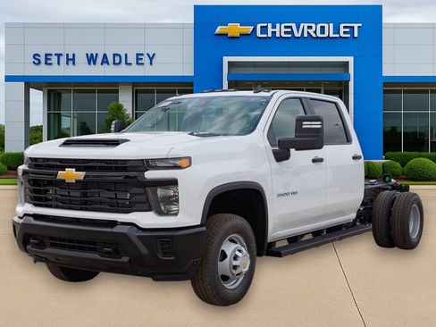 New 2026 Chevrolet Silverado 3500 W/T w/ WT Convenience Package image 3
