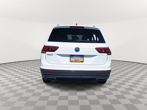 Used 2020 Volkswagen Tiguan S image 6
