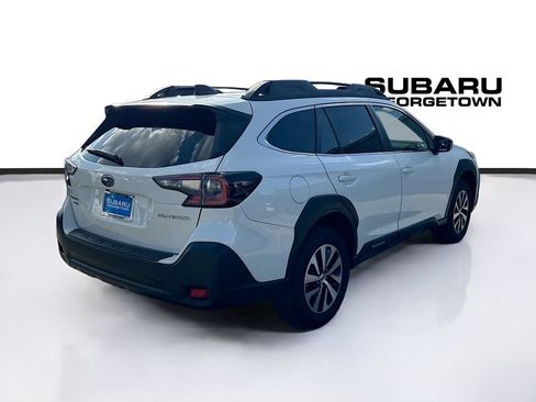 Used 2024 Subaru Outback Premium AWD/4WD image 7