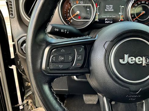 Used 2021 Jeep Wrangler Unlimited Sport image 21