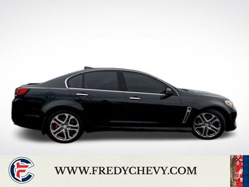 Used 2017 Chevrolet SS RWD image 4