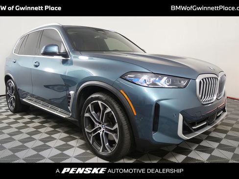 Used 2024 BMW X5 xDrive40i w/ Executive Package image 1