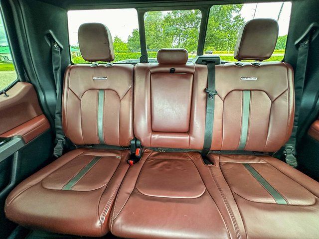 Used 2019 Ford F150 Platinum w/ Equipment Group 701A Luxury AWD/4WD image 25