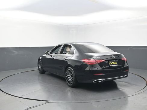 Used 2025 Mercedes-Benz C 300 4MATIC Sedan w/ Exclusive Trim Package image 9