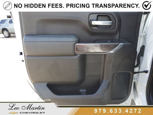 Used 2021 Chevrolet Silverado 1500 LTZ AWD/4WD image 14