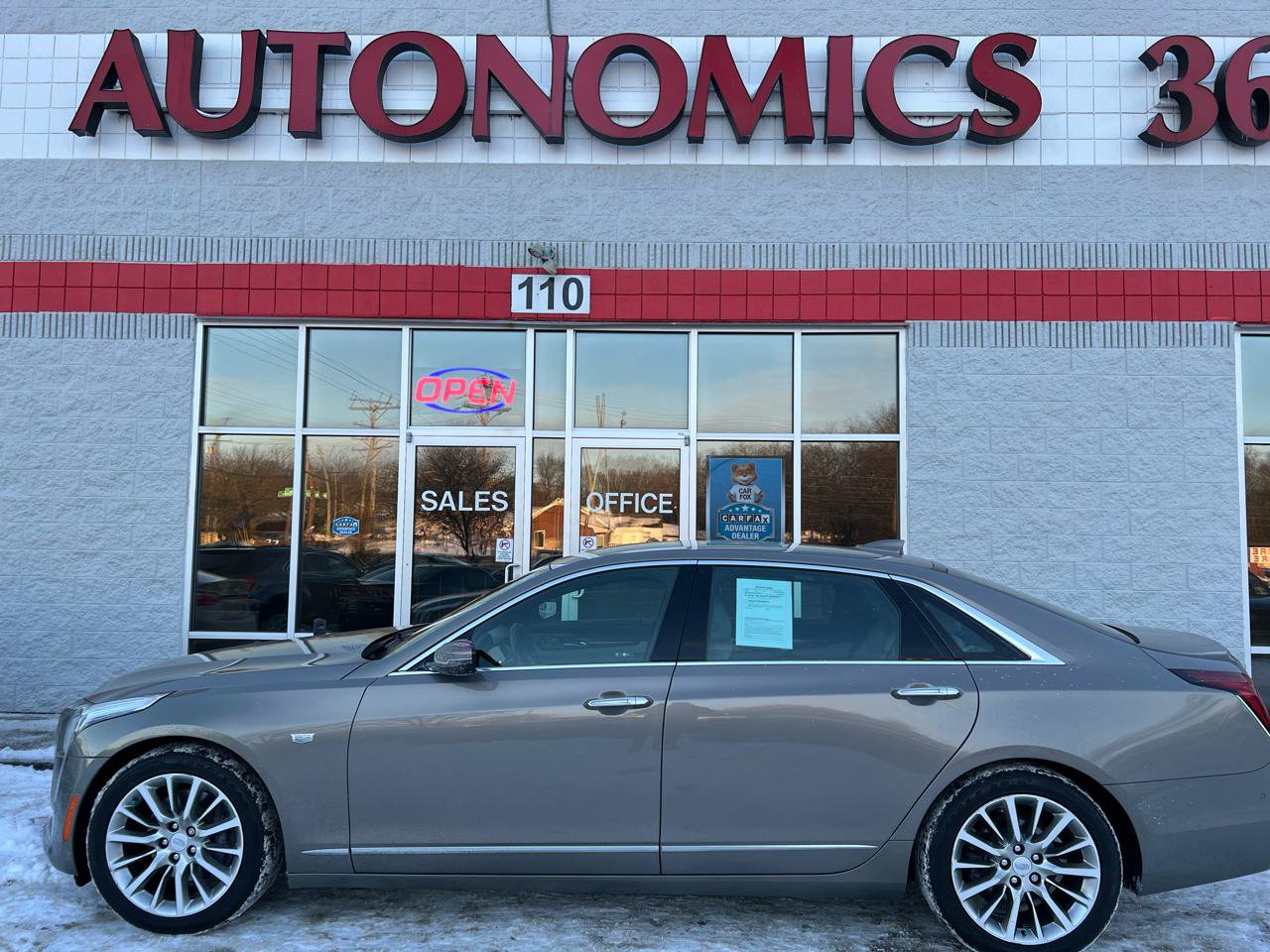 Used 2017 Cadillac CT6 Luxury AWD/4WD image 3