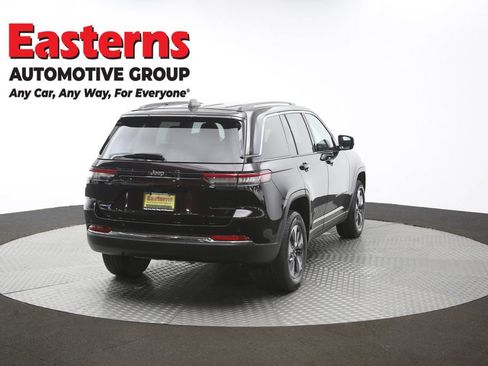 Used 2022 Jeep Grand Cherokee Limited 4xe AWD/4WD image 43