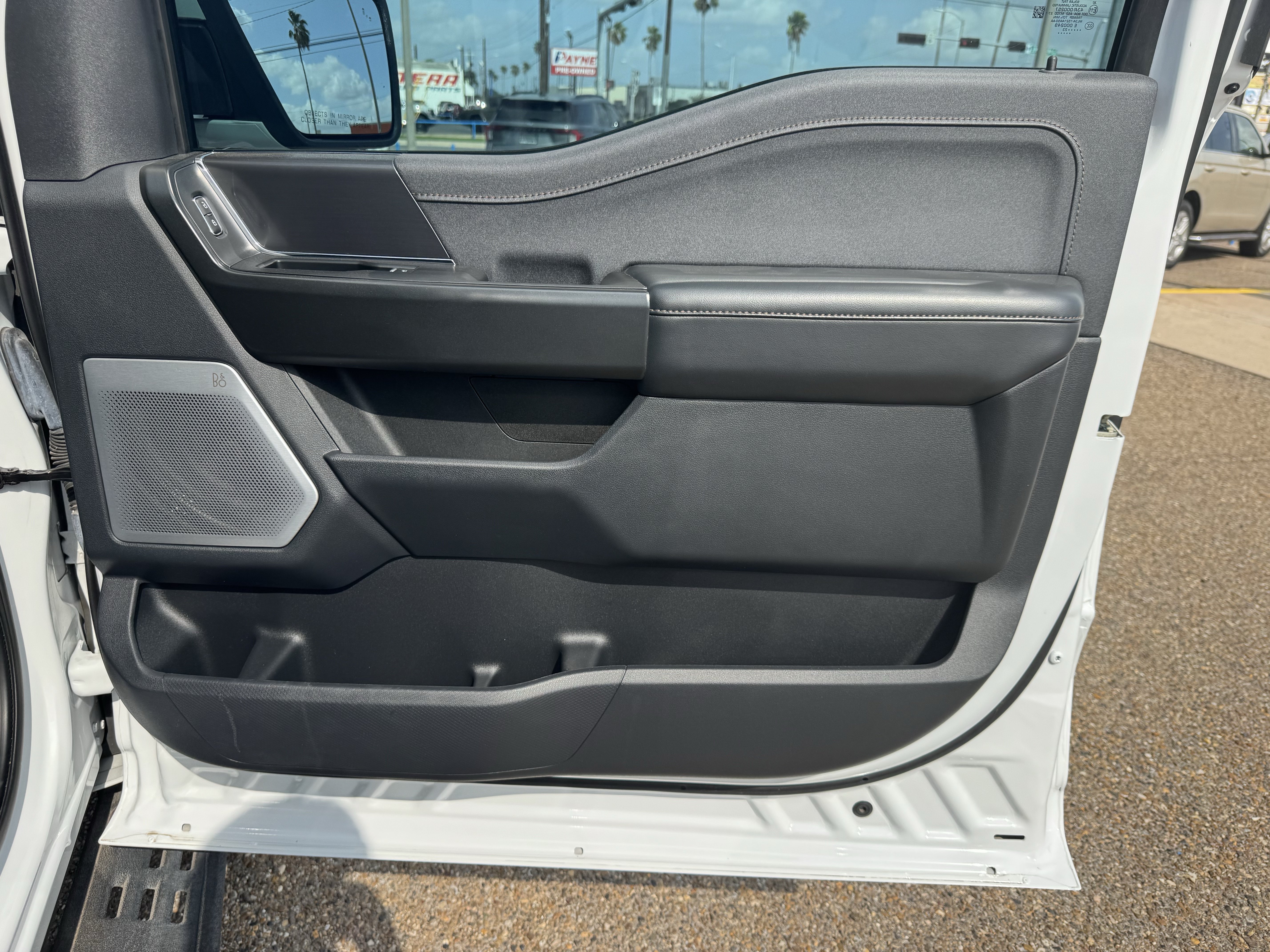 Used 2023 Ford F150 Raptor AWD/4WD image 34
