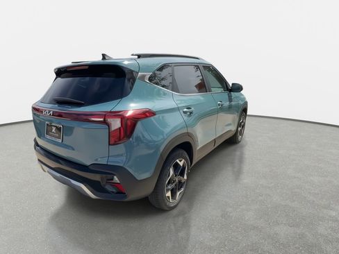 New 2026 Kia Seltos EX FWD image 9