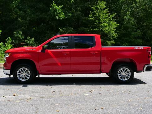 Used 2025 Chevrolet Silverado 1500 LT AWD/4WD image 51