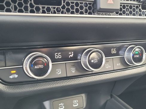 New 2026 Honda HR-V EX-L image 18