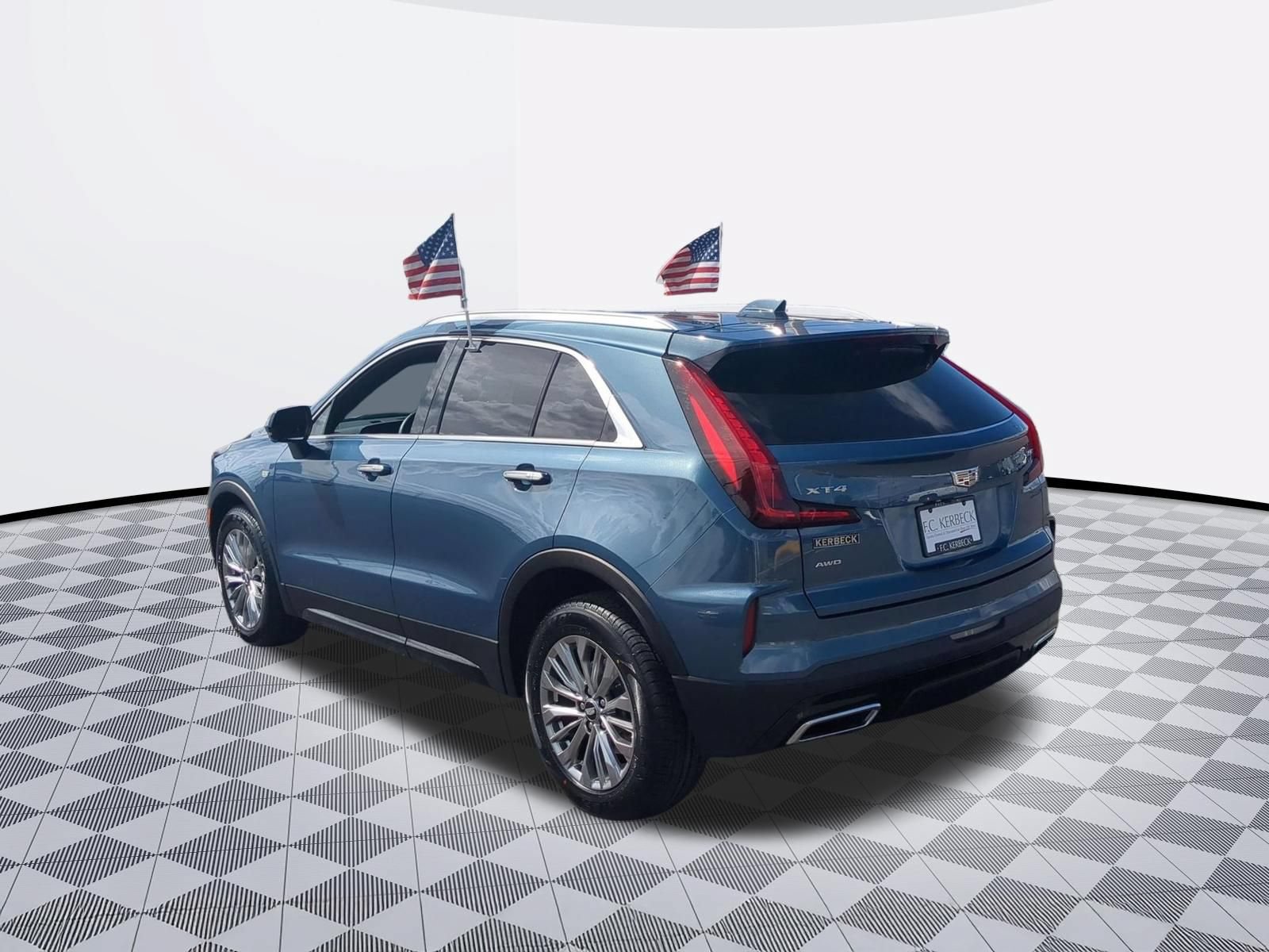 Certified 2025 Cadillac XT4 Premium Luxury AWD/4WD image 5