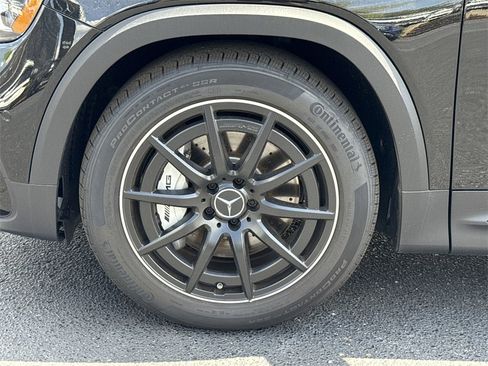 Certified 2025 Mercedes-Benz GLB 35 AMG 4MATIC image 10