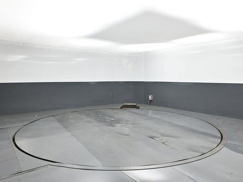 Used 2018 RAM 2500 SLT w/ Luxury Group image 5