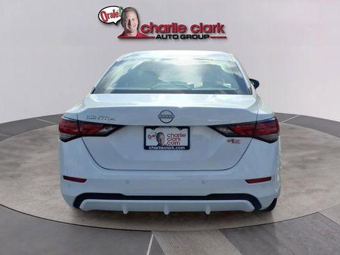 Used 2025 Nissan Sentra S FWD image 4