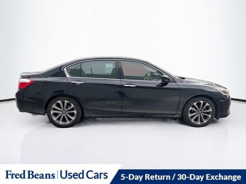 Used 2014 Honda Accord Sport image 9