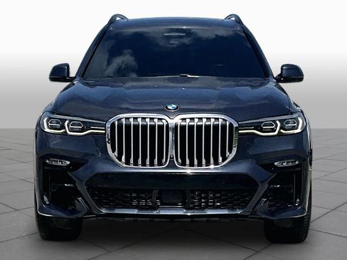 Used 2019 BMW X7 xDrive50i w/ Dynamic Handling Package AWD/4WD image 3